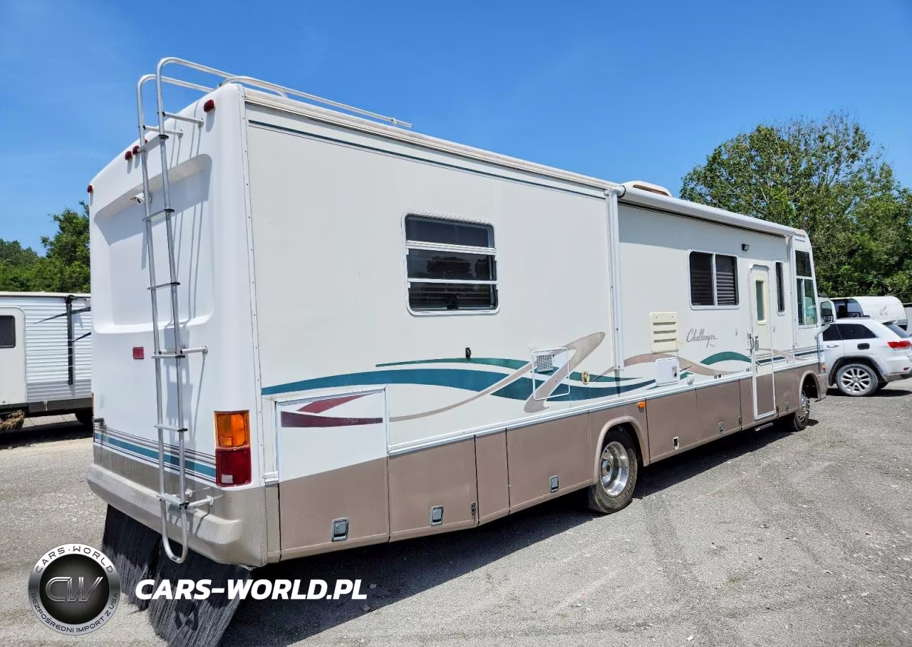 1999 Ford Challenger Rv VIN:3FCMF53S5XJA07321 - 4