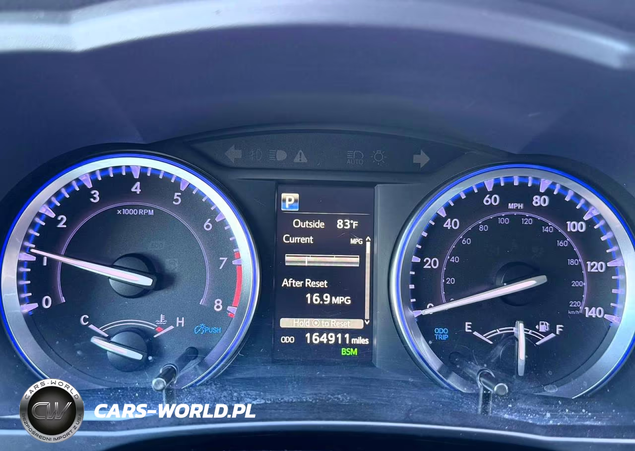 2019 Toyota Highlander Xle VIN:5TDJZRFH4KS582650 - 7