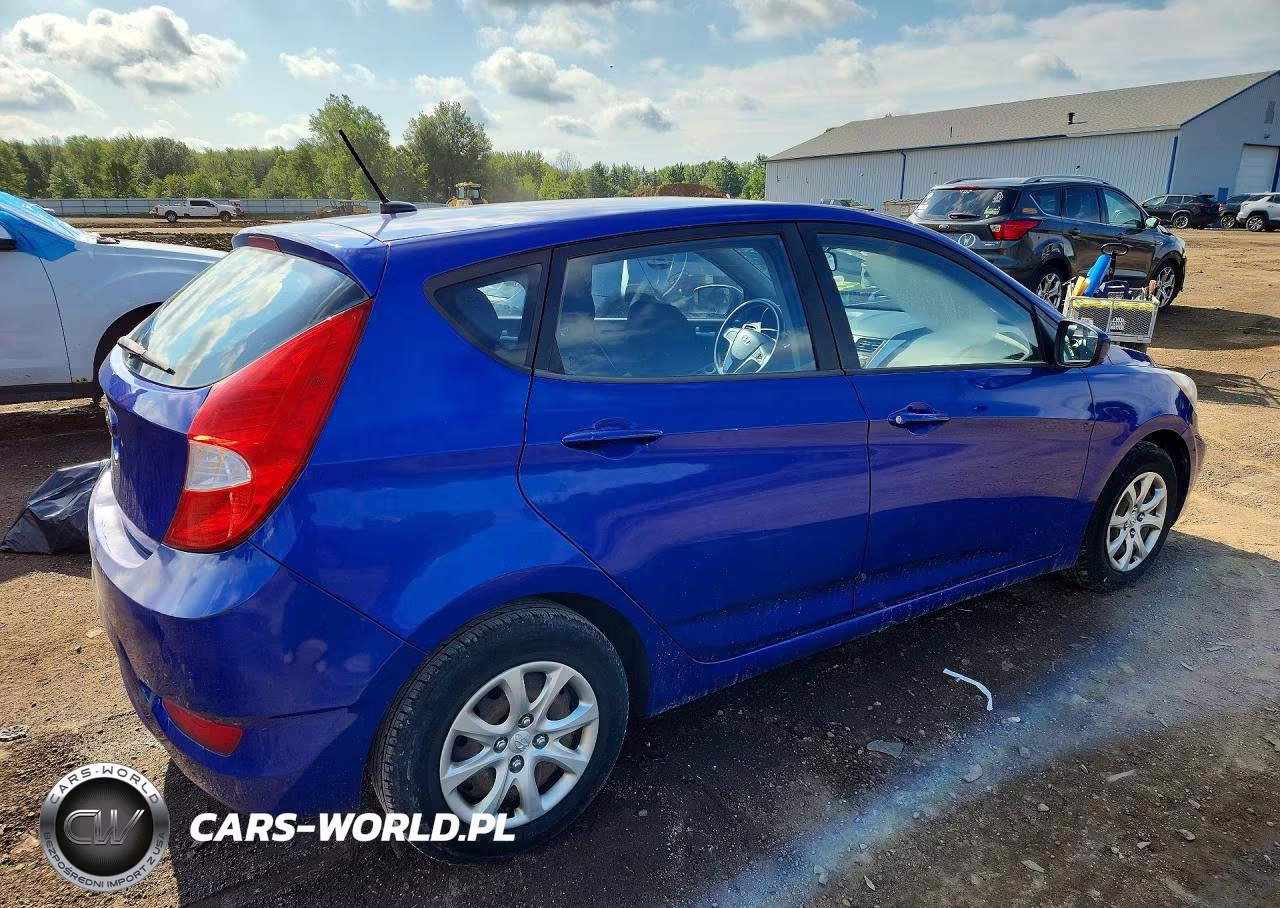 2012 Hyundai Accent Gs VIN:KMHCT5AE3CU015645 - 3