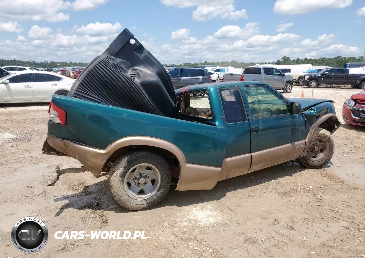 1996 Chevrolet S Truck S10 VIN:1GCCS19X8T8157634 - 3