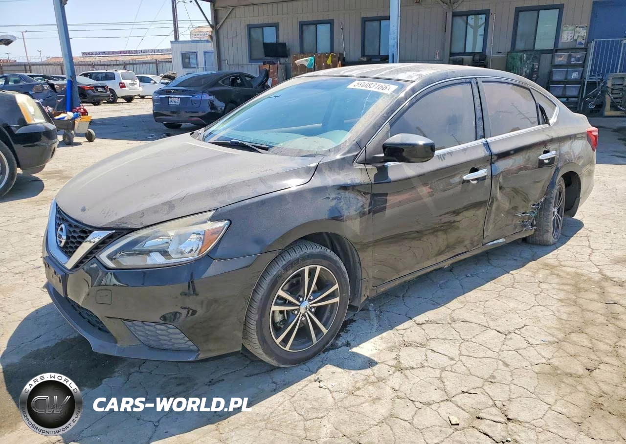 2016 Nissan Sentra S – zdjęcie 1 z 12