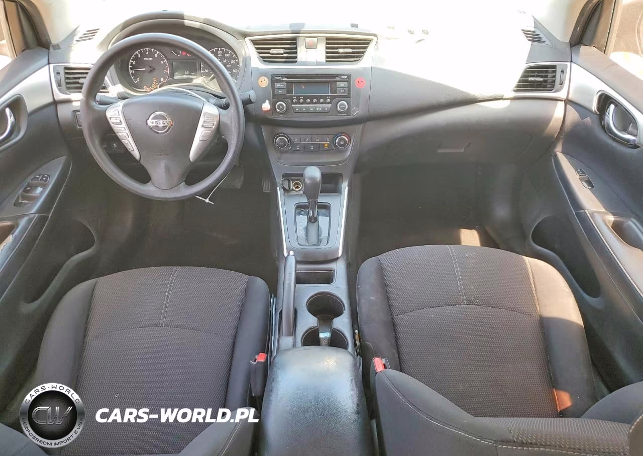 2016 Nissan Sentra S VIN:3N1AB7AP4GY323313 - 8