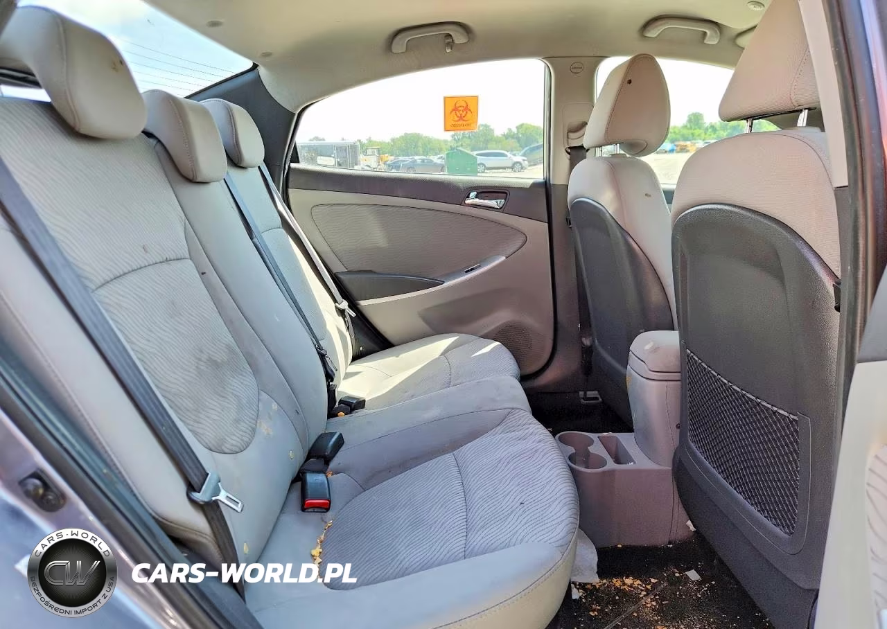 2013 Hyundai Accent Gls VIN:KMHCU4AE1DU473323 - 10