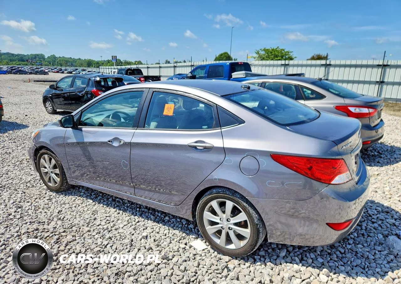 2013 Hyundai Accent Gls VIN:KMHCU4AE1DU473323 - 2