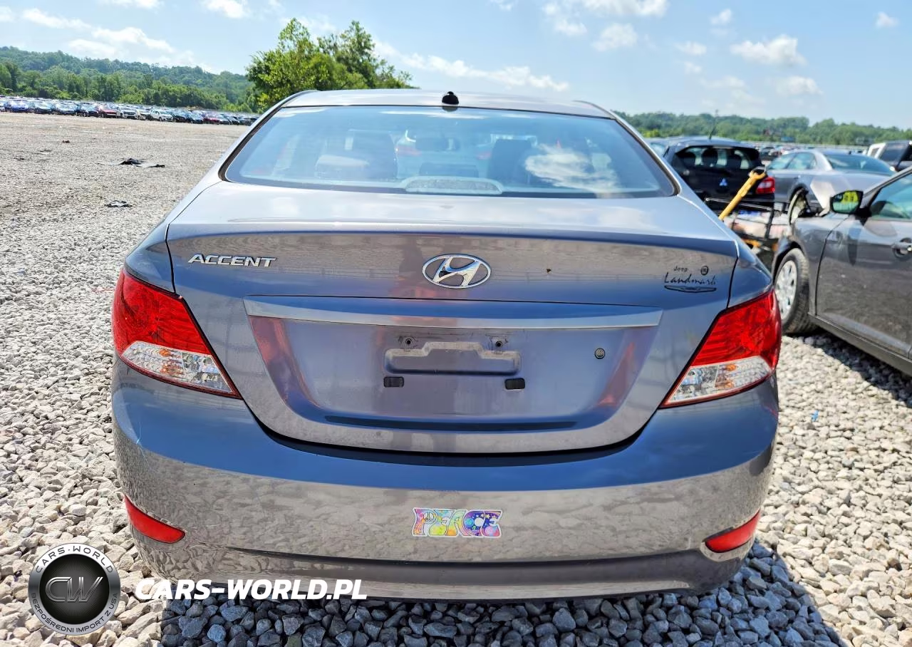 2013 Hyundai Accent Gls VIN:KMHCU4AE1DU473323 - 6