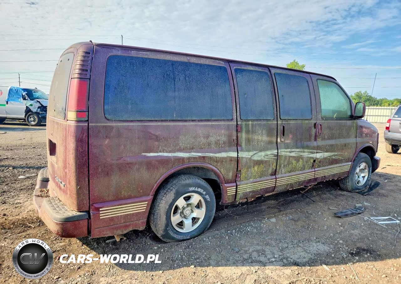2002 Chevrolet Express G1500 VIN:1GBFG65R021105462 - 3