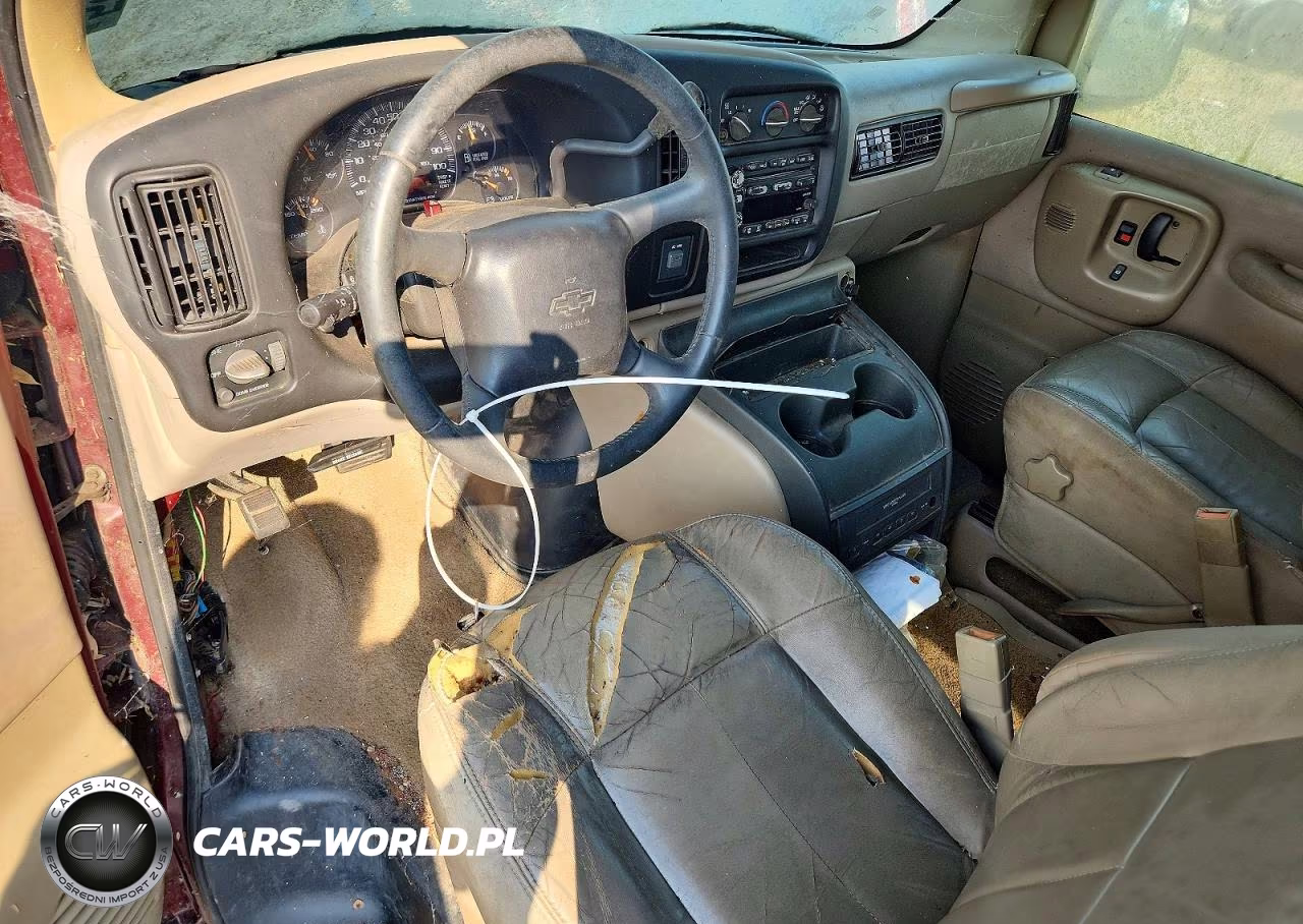 2002 Chevrolet Express G1500 VIN:1GBFG65R021105462 - 8