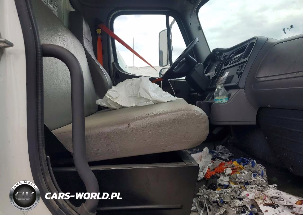 2016 Freightliner M2 106 Med - Box Truck VIN:1FVACWDU5GHHL1666 - 6