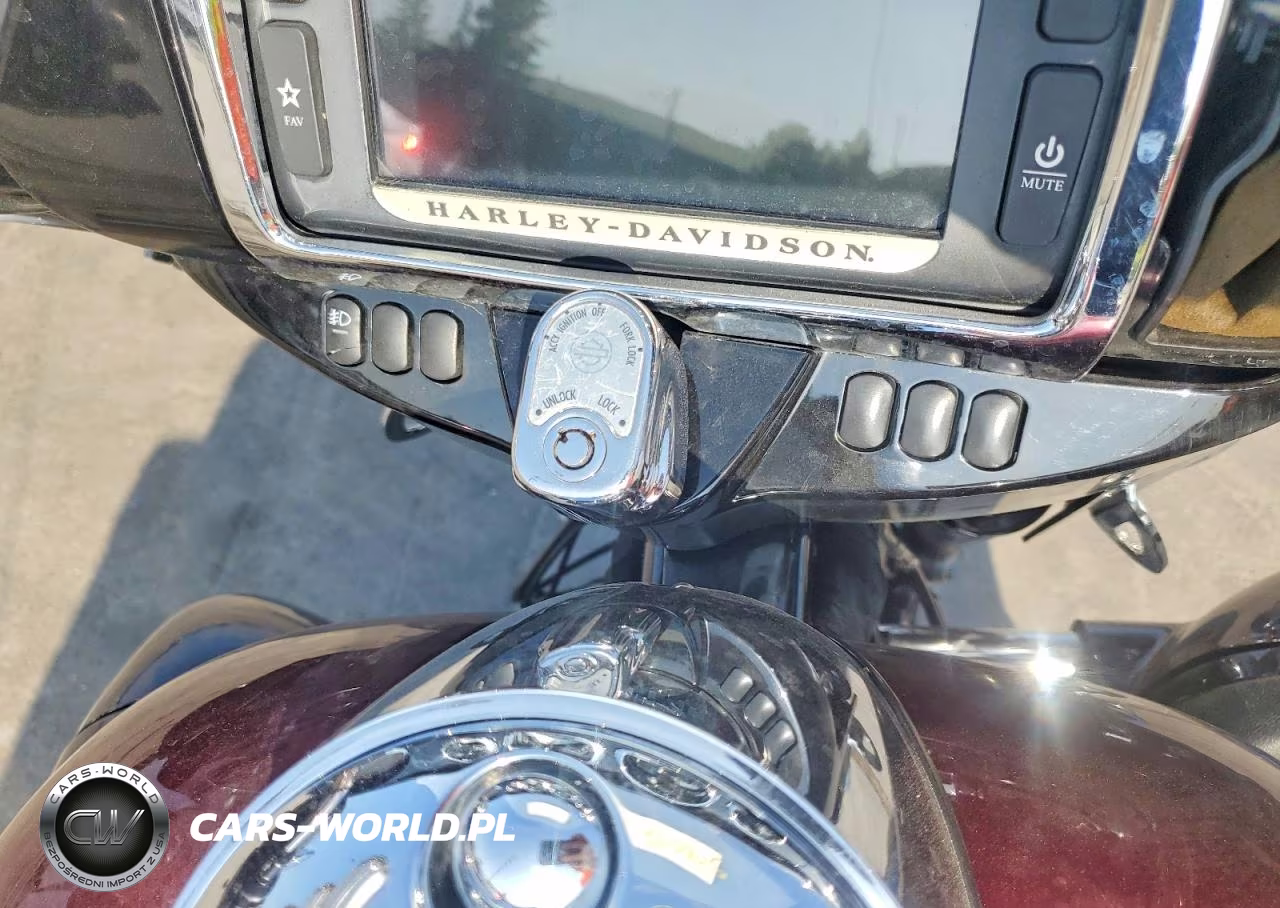 2014 Harley-Davidson Flhtk Electra Glide Ultra Limited VIN:1HD1KEL18EB643576 - 8