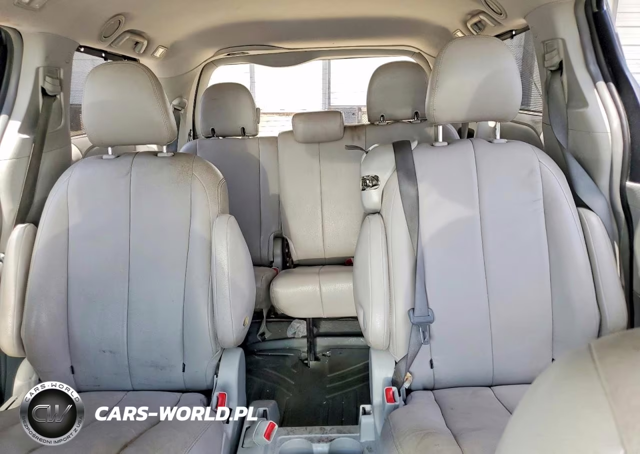 2011 Toyota Sienna Le VIN:5TDKK3DC9BS048718 - 10
