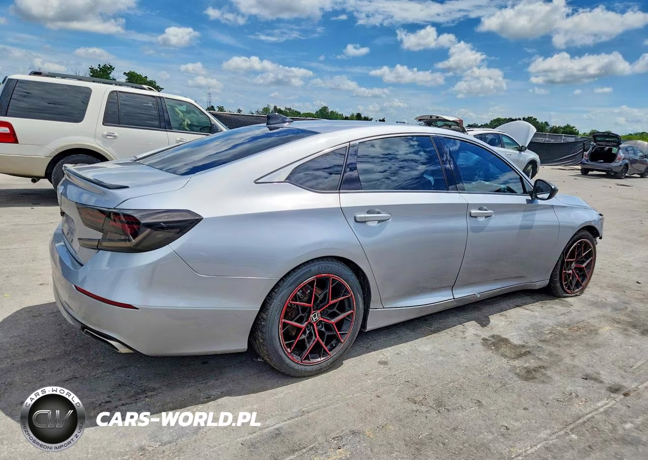 2021 Honda Accord Sport VIN:1HGCV1F3XMA103353 - 3