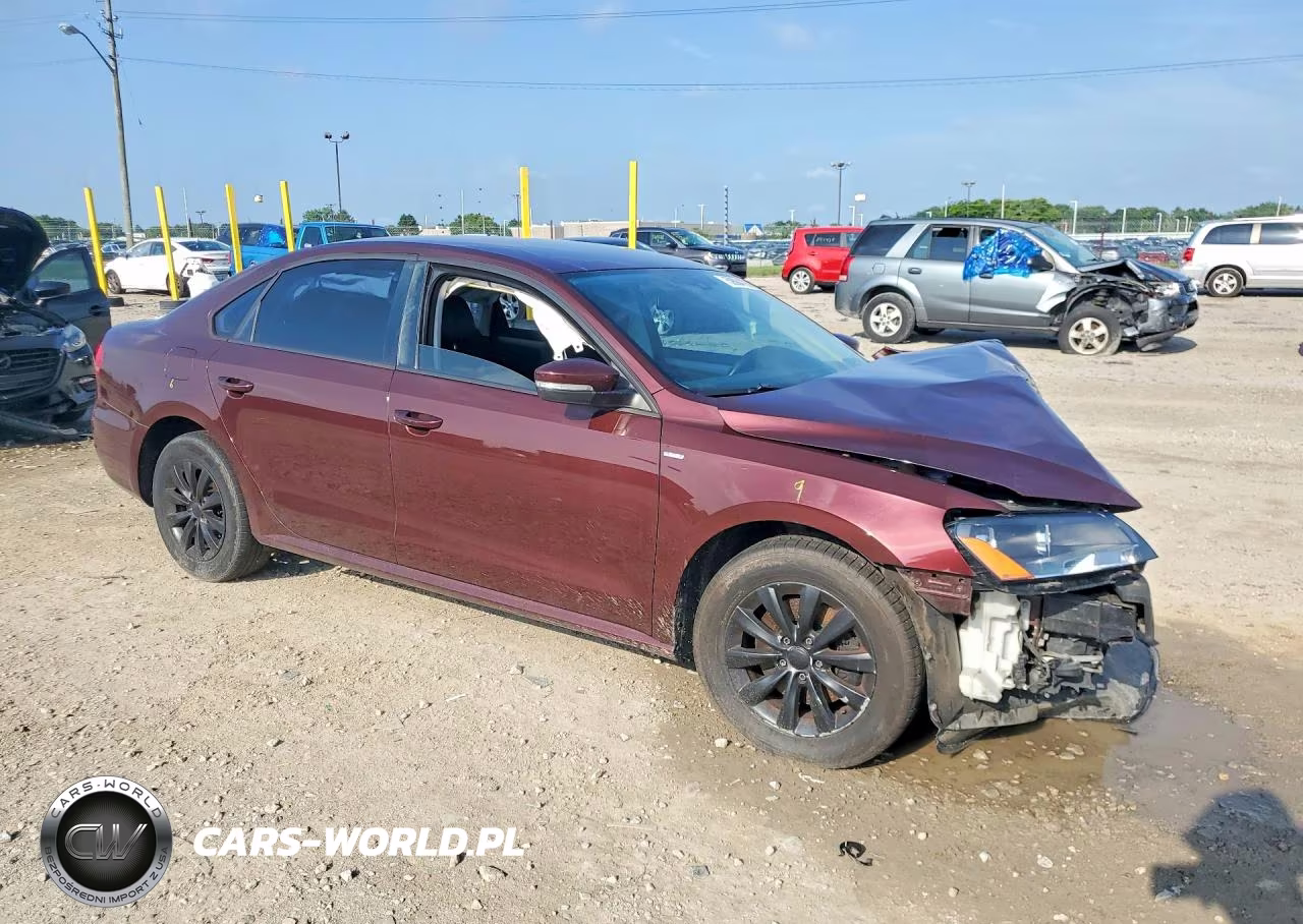 2014 Volkswagen Passat S VIN:1VWAT7A30EC081324 - 4