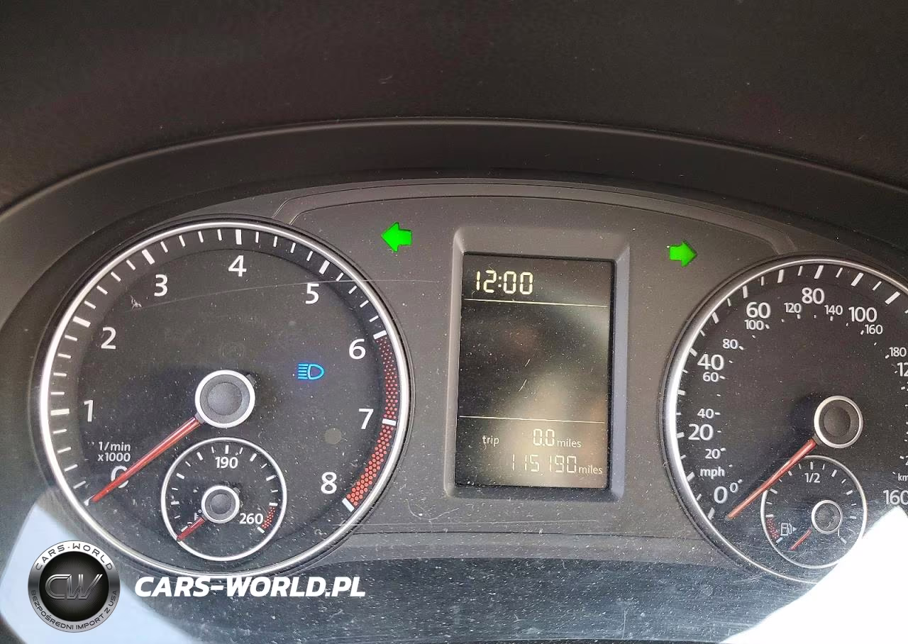 2014 Volkswagen Passat S VIN:1VWAT7A30EC081324 - 9
