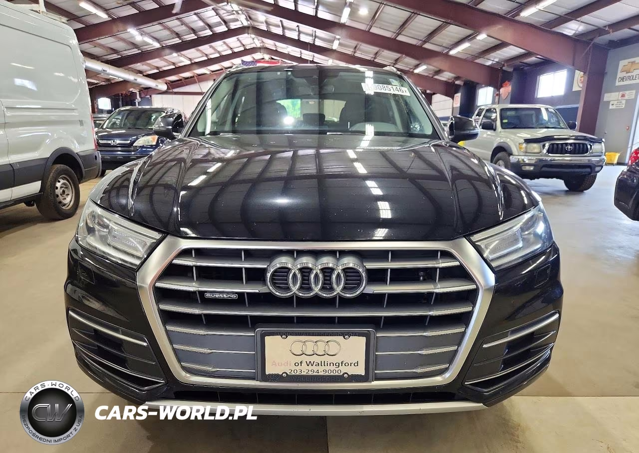 2018 Audi Q5 Premium VIN:WA1ANAFY1J2133617 - 5
