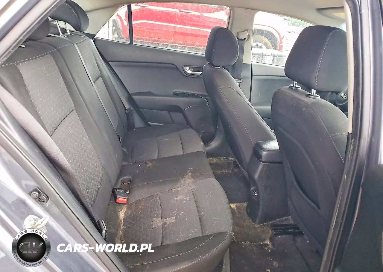 2019 Kia Rio S VIN:3KPA24AB5KE241620 - 10