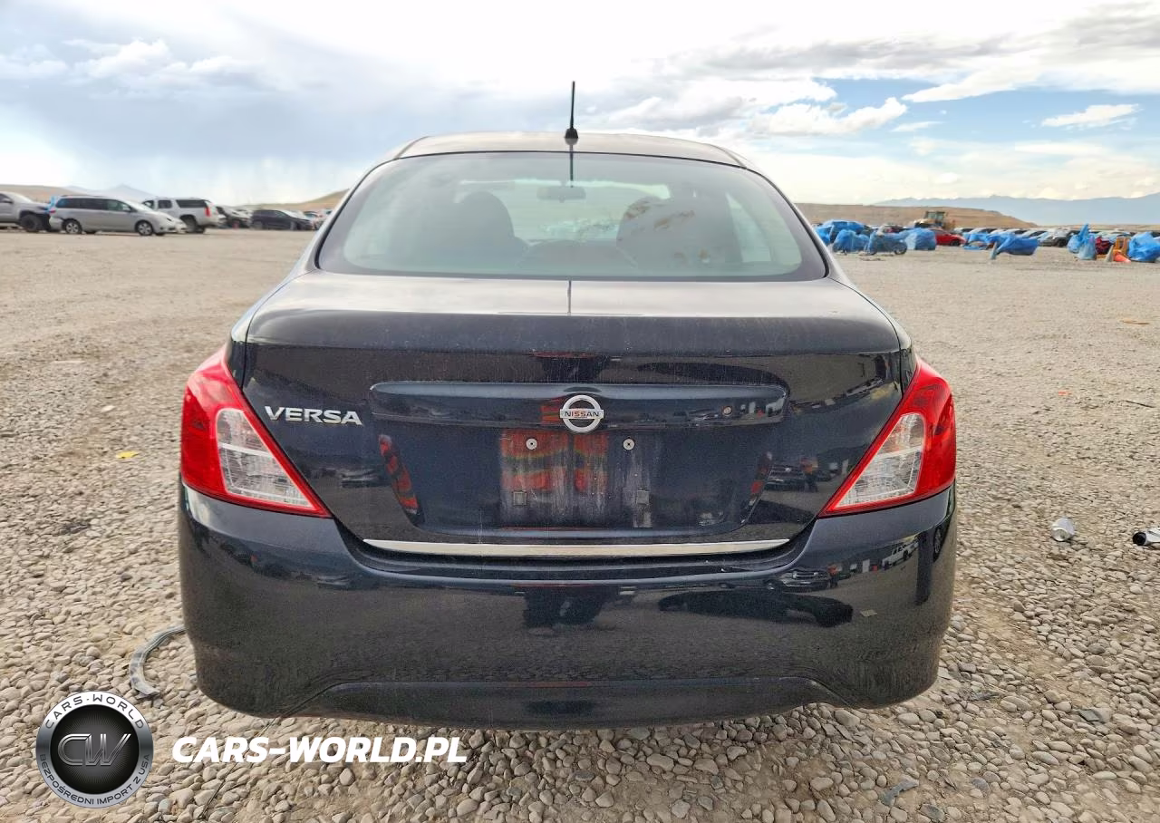 2017 Nissan Versa 1.6 S VIN:3N1CN7APXHL809932 - 6