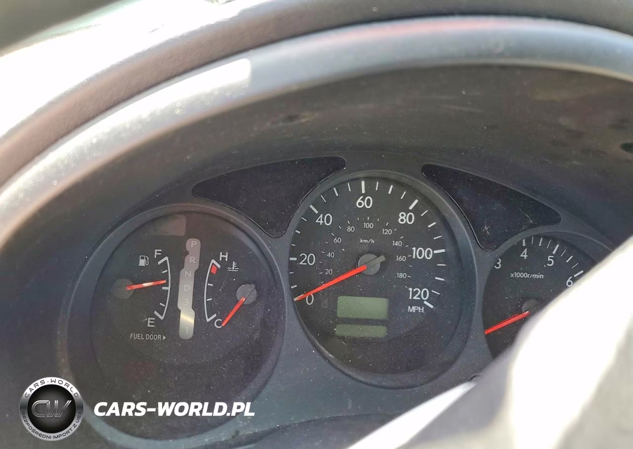 2003 Subaru Forester 2.5X VIN:JF1SG63673H752247 - 9