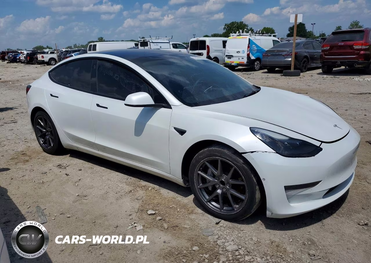 2022 Tesla Model 3 VIN:5YJ3E1EA5NF111979 - 4