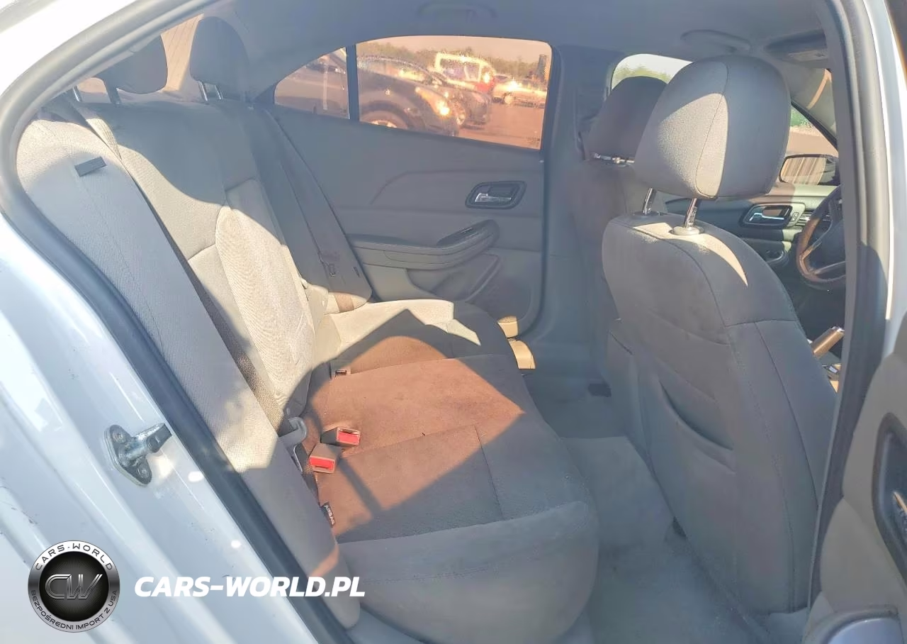 2015 Chevrolet Malibu Ls VIN:1G11B5SL5FF223393 - 10