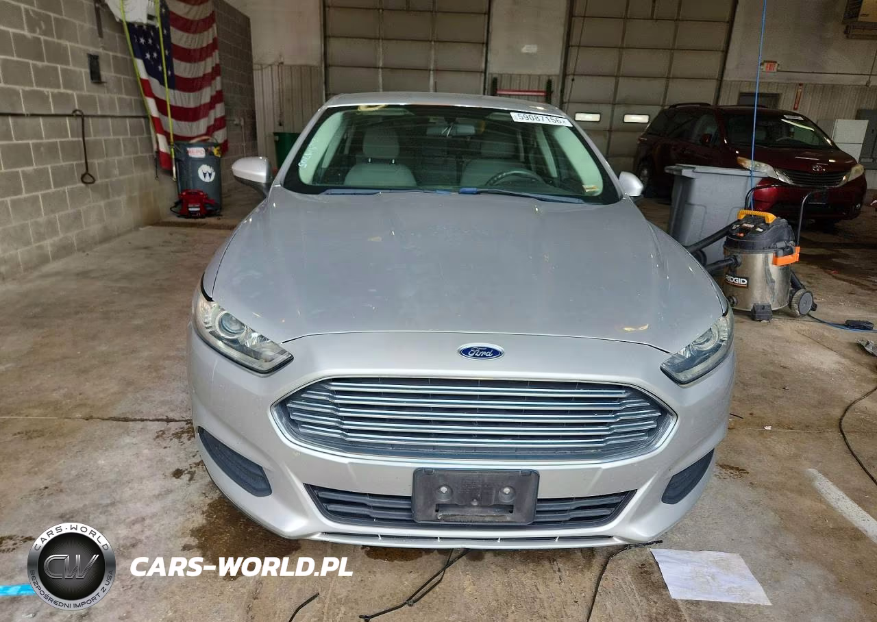 2015 Ford Fusion S VIN:3FA6P0G77FR257874 - 5