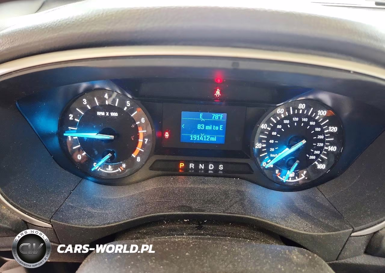2015 Ford Fusion S VIN:3FA6P0G77FR257874 - 9
