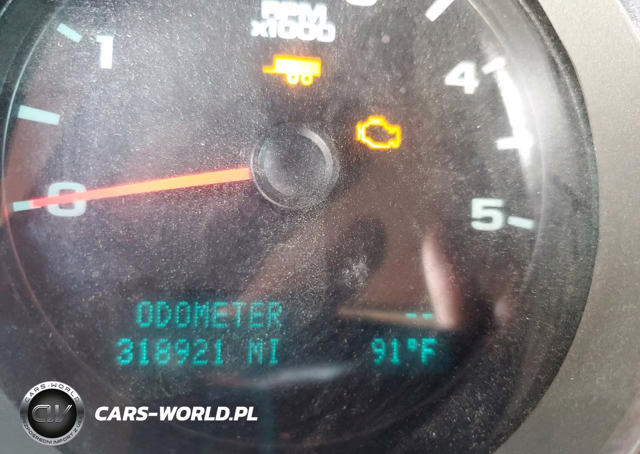 2013 GMC Sierra K3500 VIN:1GT422C86DF117691 - 9