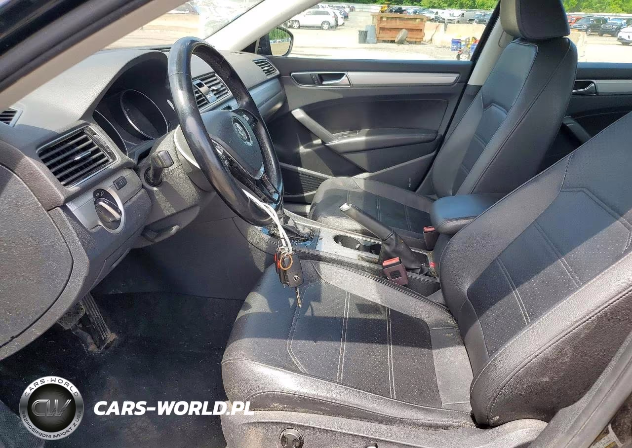 2019 Volkswagen Passat Wolfsburg VIN:1VWLA7A38KC009085 - 7