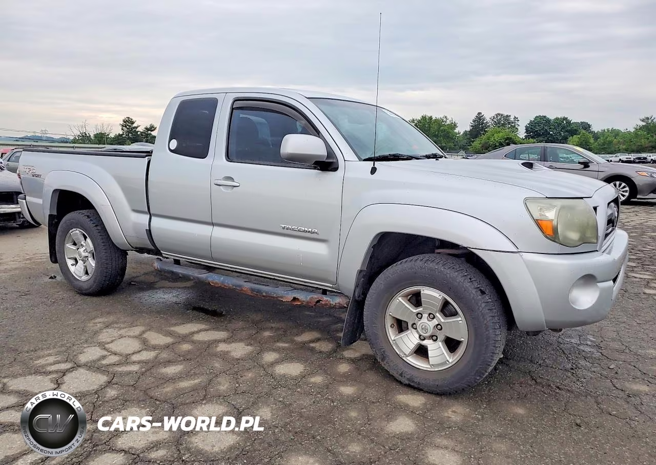 2010 Toyota Tacoma Prerunner Access Cab VIN:5TETU4GN1AZ676744 - 4