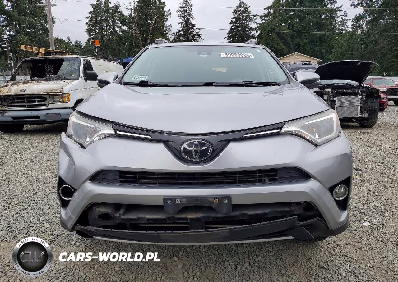 2018 Toyota Rav4 Xle VIN:JTMRFREV3JD243021 - 5