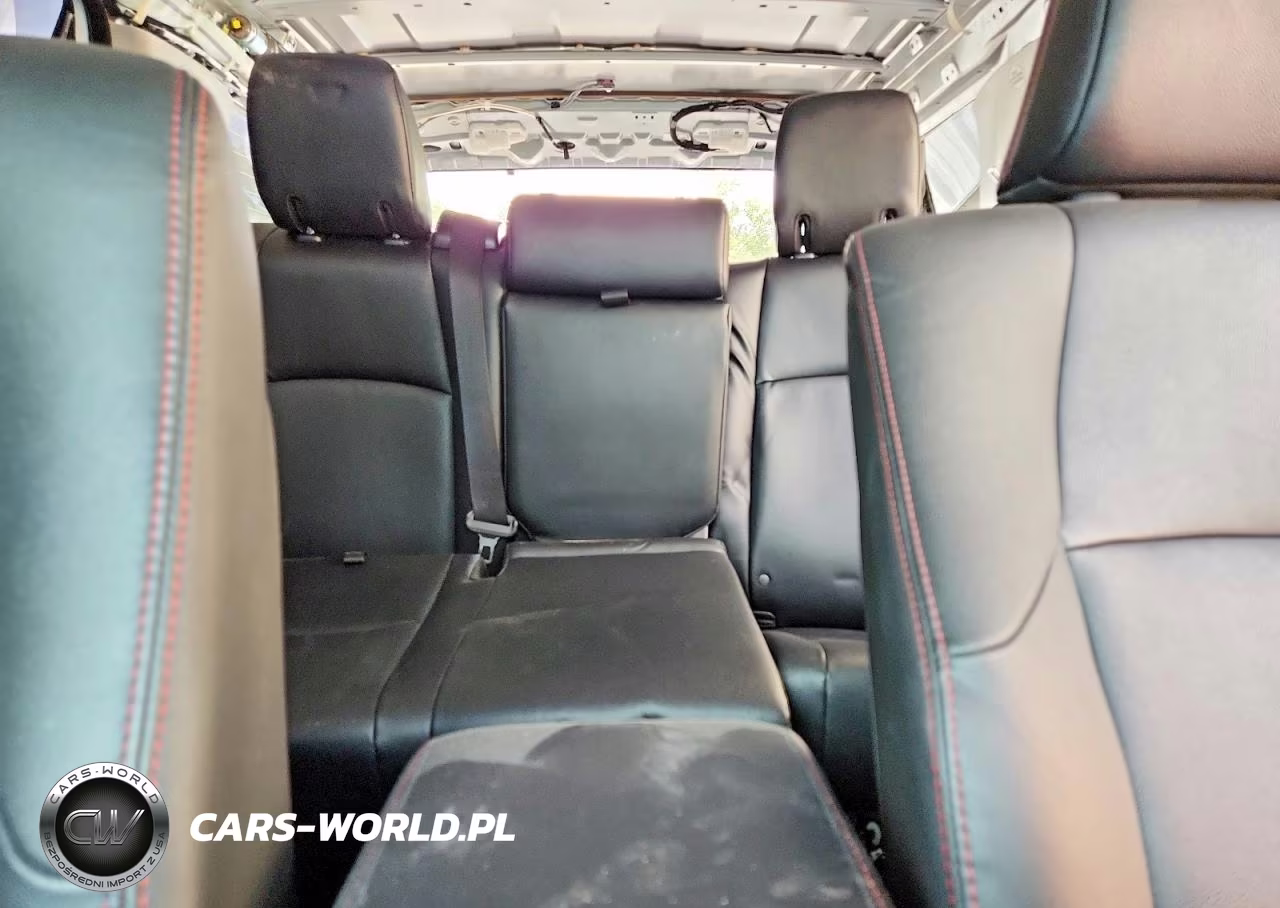 2024 Toyota 4Runner Trd Off-Road Premium VIN:JTERU5JR8R6249979 - 10