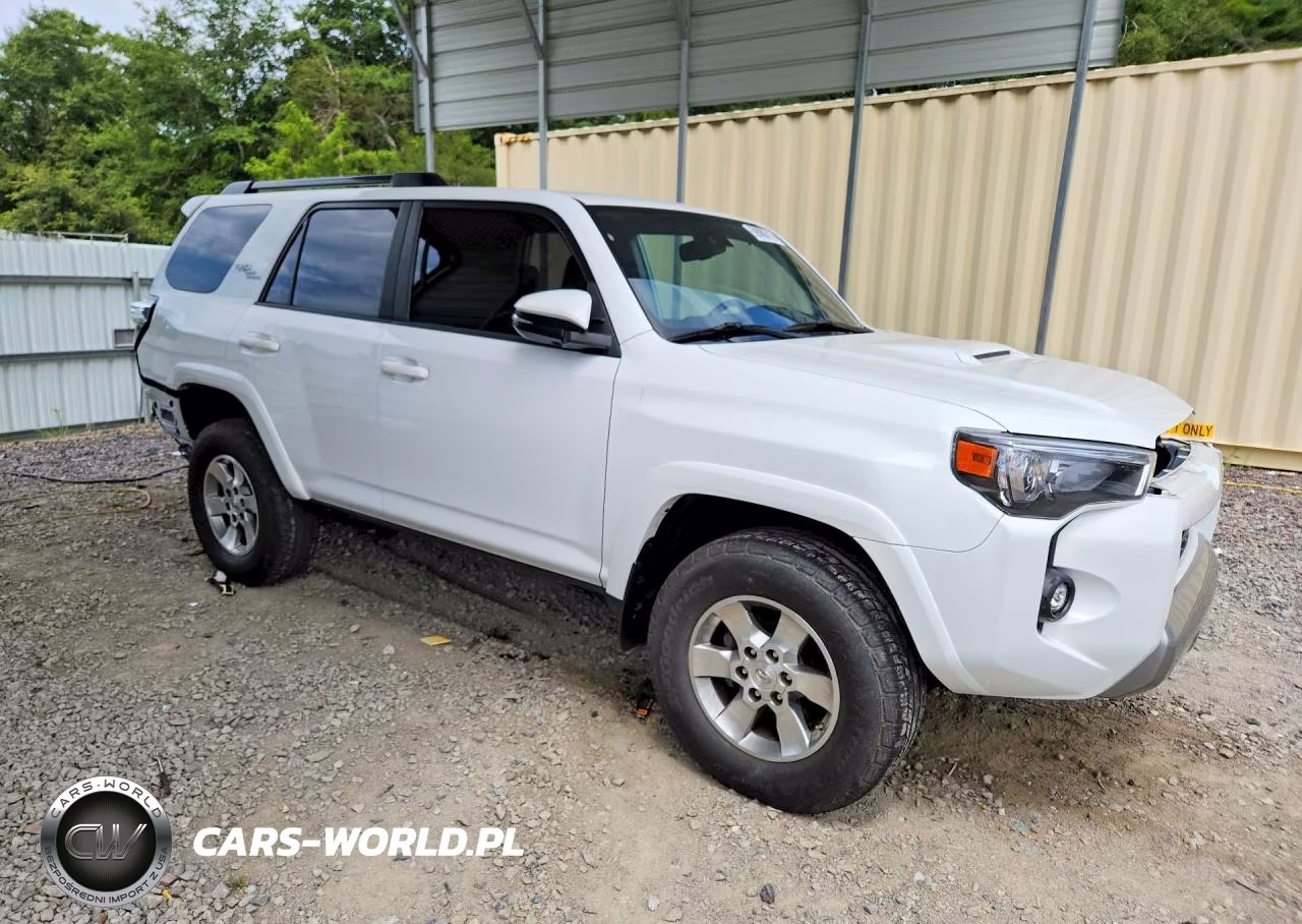 2024 Toyota 4Runner Trd Off-Road Premium VIN:JTERU5JR8R6249979 - 4