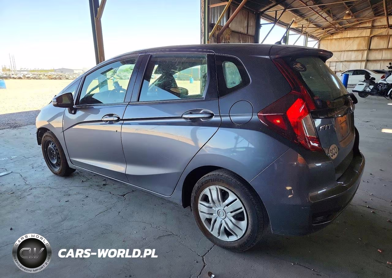 2019 Honda Fit VIN:3HGGK5H43KM733223 - 2