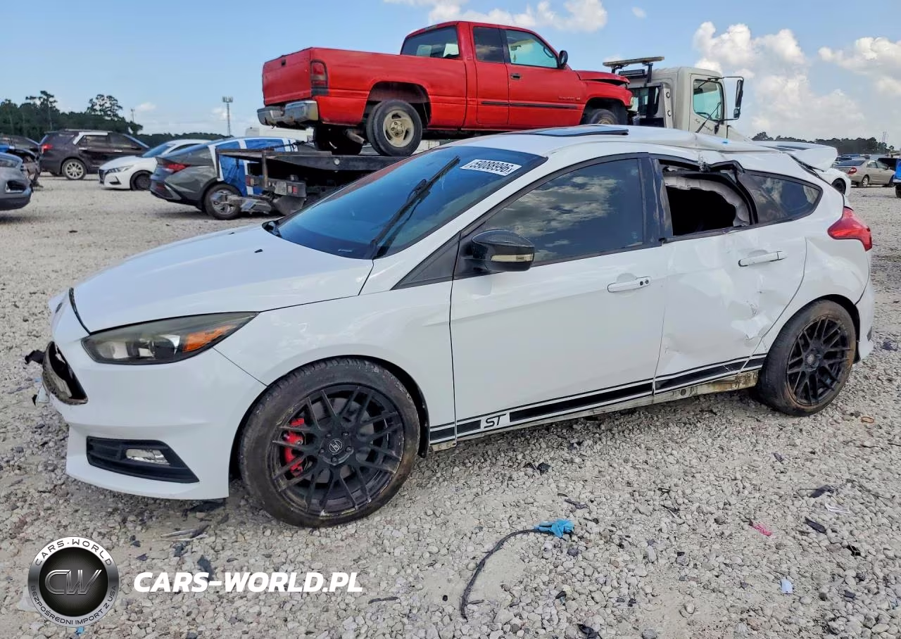 2016 Ford Focus St – zdjęcie 1 z 13