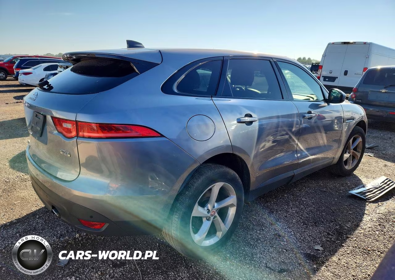 2020 Jaguar F-Pace Premium VIN:SADCJ2FX3LA623495 - 3