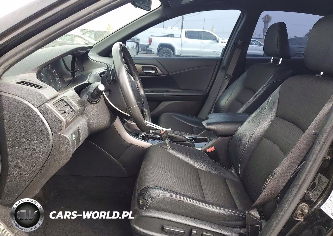 2016 Honda Accord Sport VIN:1HGCR2F58GA228352 - 7