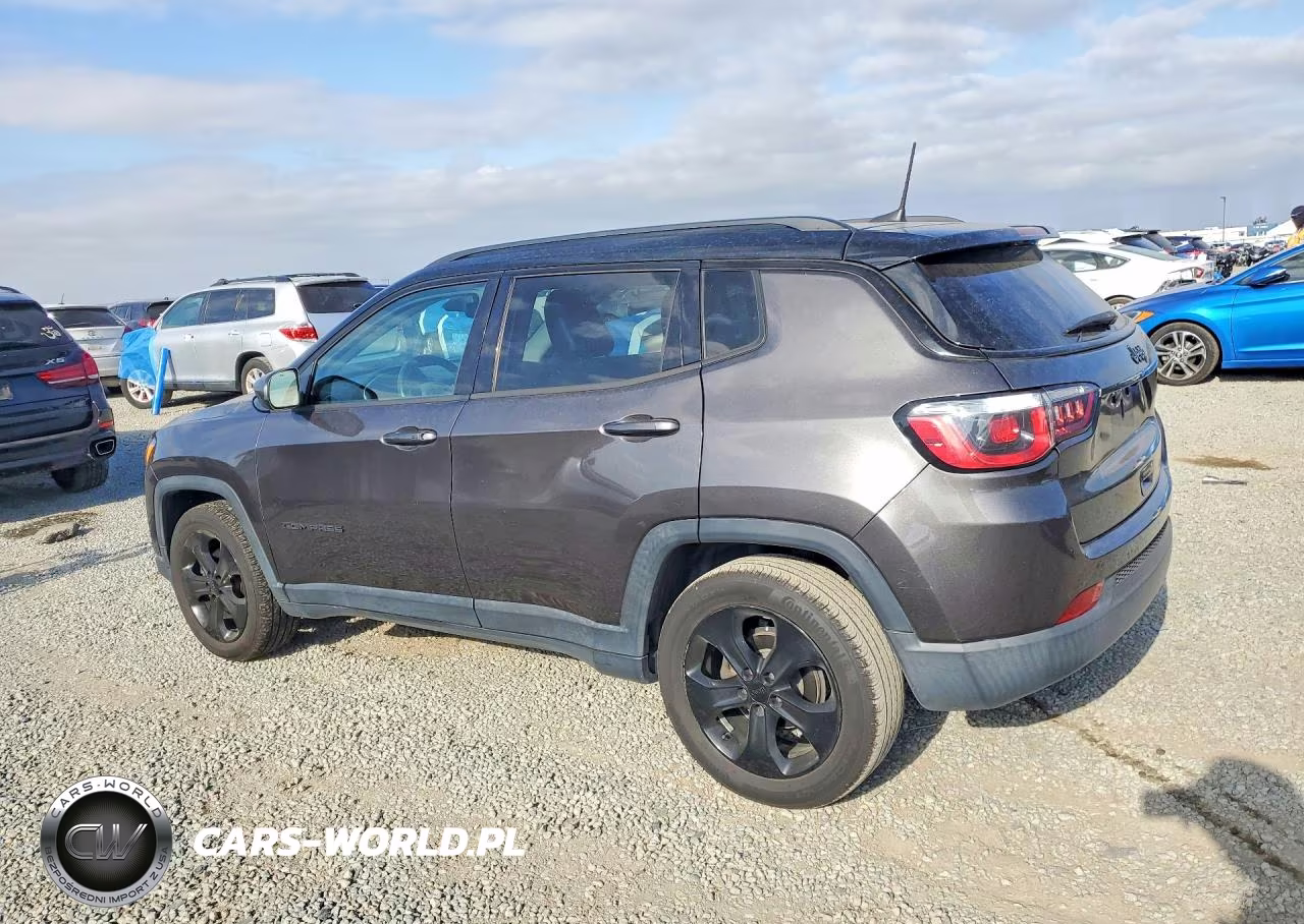 2018 Jeep Compass VIN:3C4NJCBB9JT409539 - 2