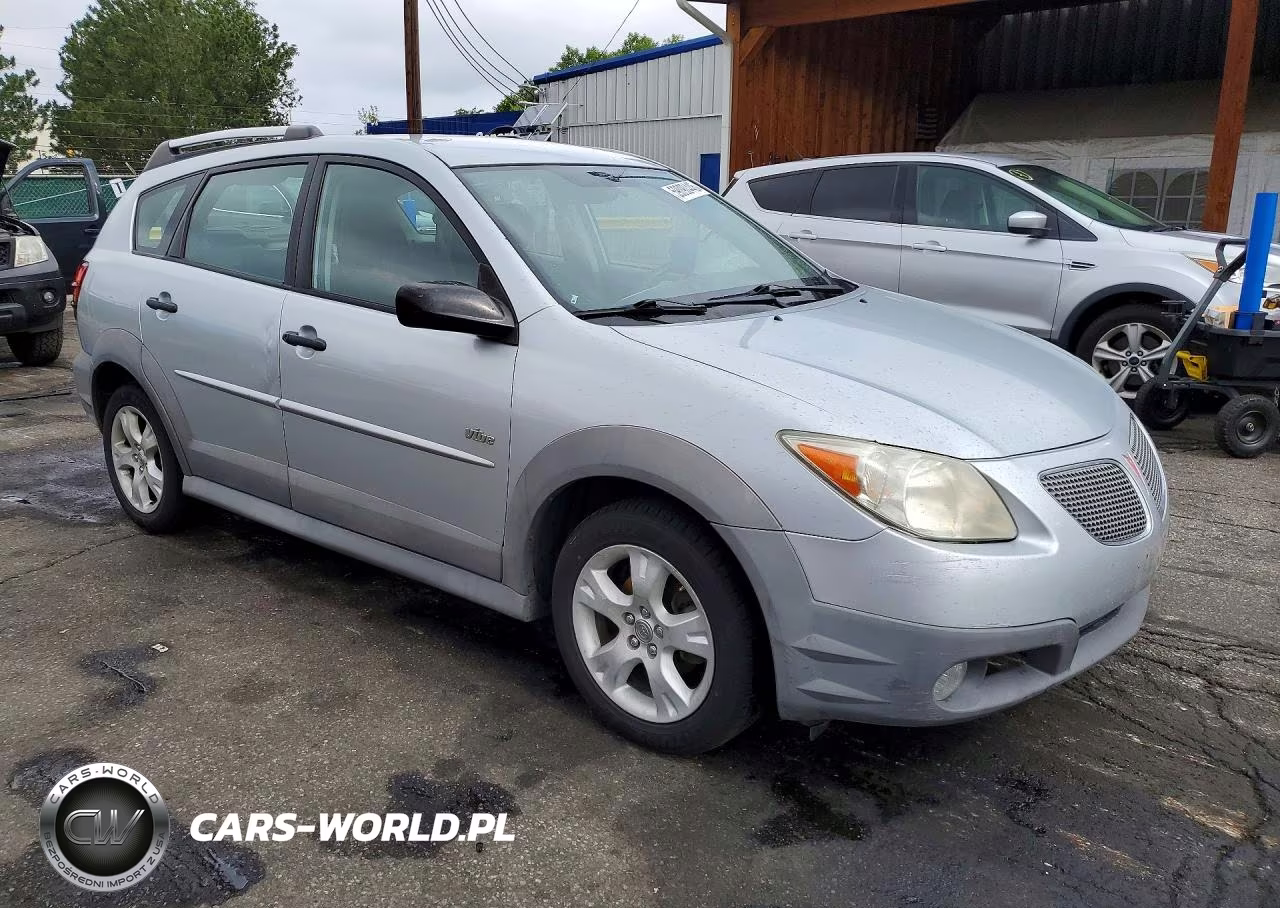 2008 Pontiac Vibe VIN:5Y2SL658X8Z404173 - 4