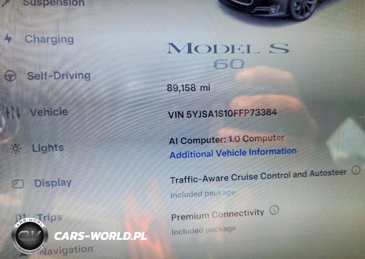 2015 Tesla Model S 60 VIN:5YJSA1S10FFP73384 - 9