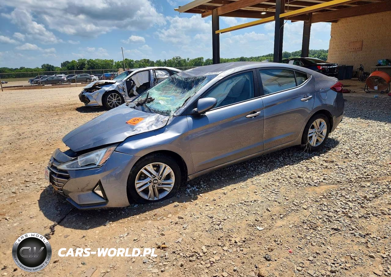 2019 Hyundai Elantra Sel – zdjęcie 1 z 12