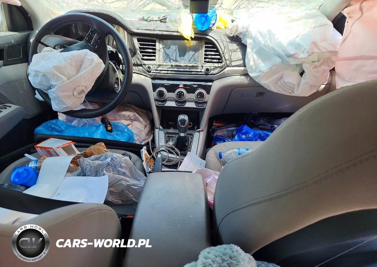 2019 Hyundai Elantra Sel VIN:5NPD84LF2KH404473 - 8