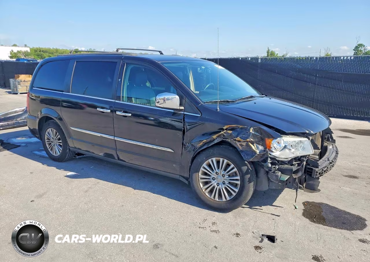 2015 Chrysler Town & Country Touring L VIN:2C4RC1CG9FR655527 - 4