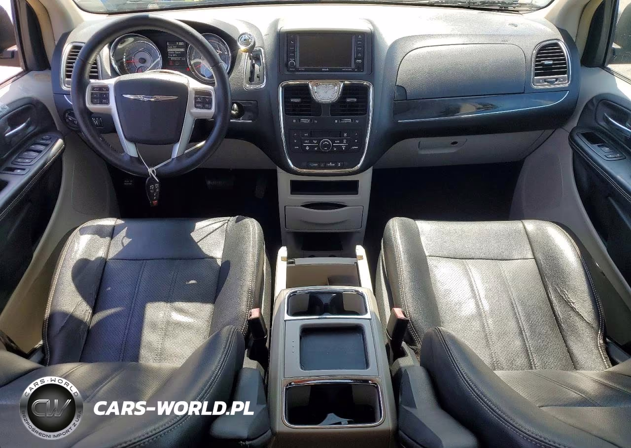 2015 Chrysler Town & Country Touring L VIN:2C4RC1CG9FR655527 - 8