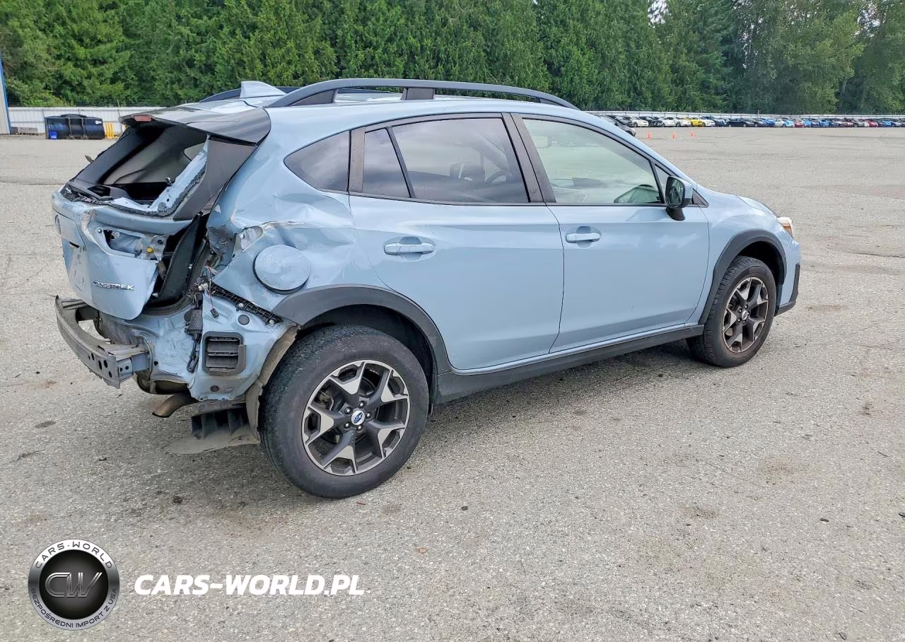 2018 Subaru Crosstrek Premium VIN:JF2GTADC4J8302542 - 3