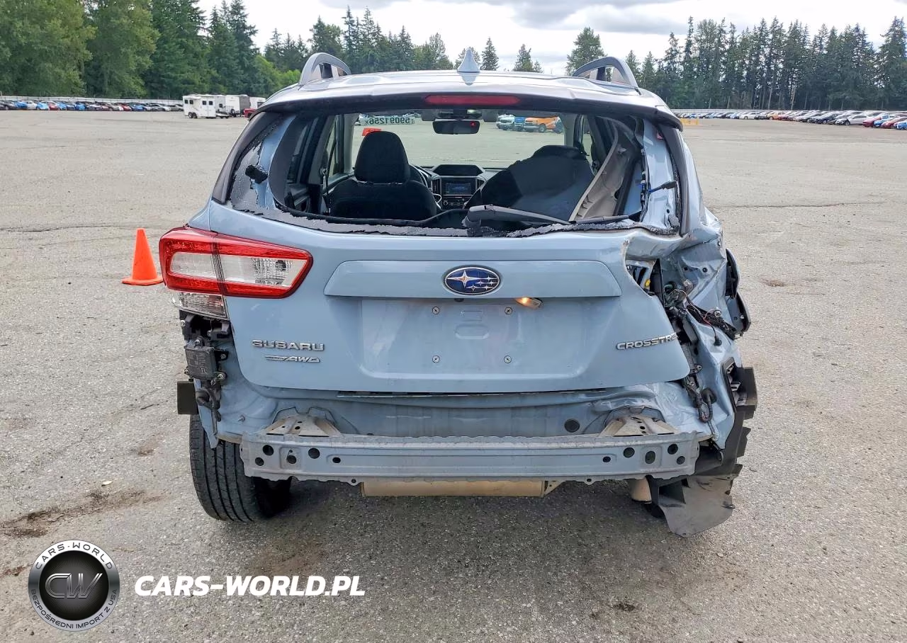 2018 Subaru Crosstrek Premium VIN:JF2GTADC4J8302542 - 6
