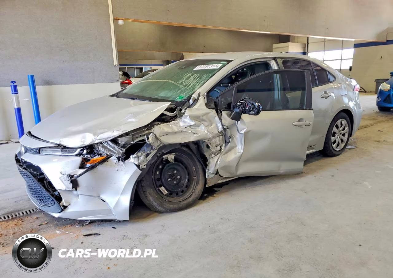 2022 Toyota Corolla Le – zdjęcie 1 z 12