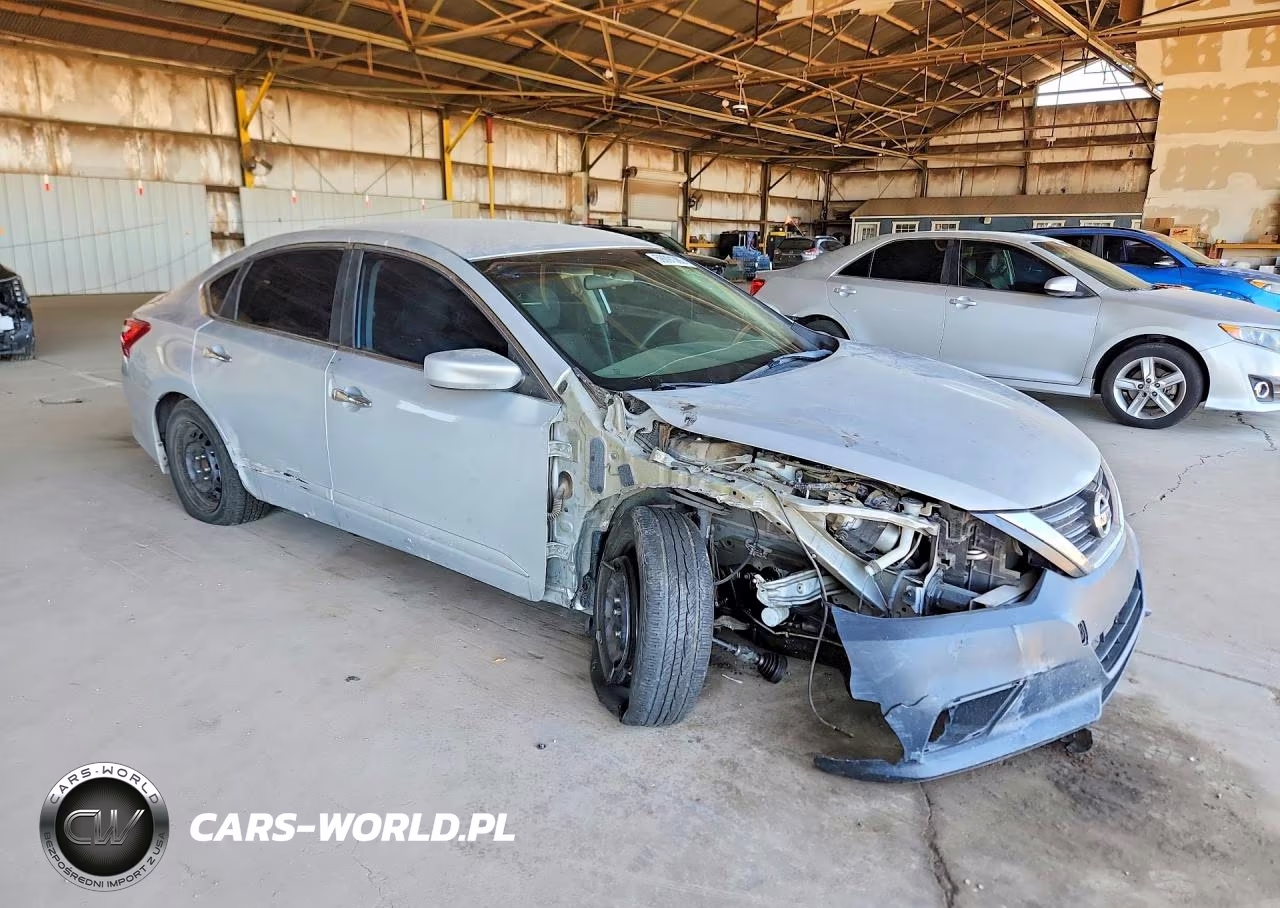 2016 Nissan Altima 2.5 S VIN:1N4AL3AP6GN330947 - 4