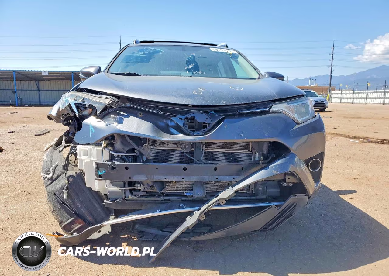 2016 Toyota Rav4 Hv Xle VIN:JTMRJREV1GD030544 - 5