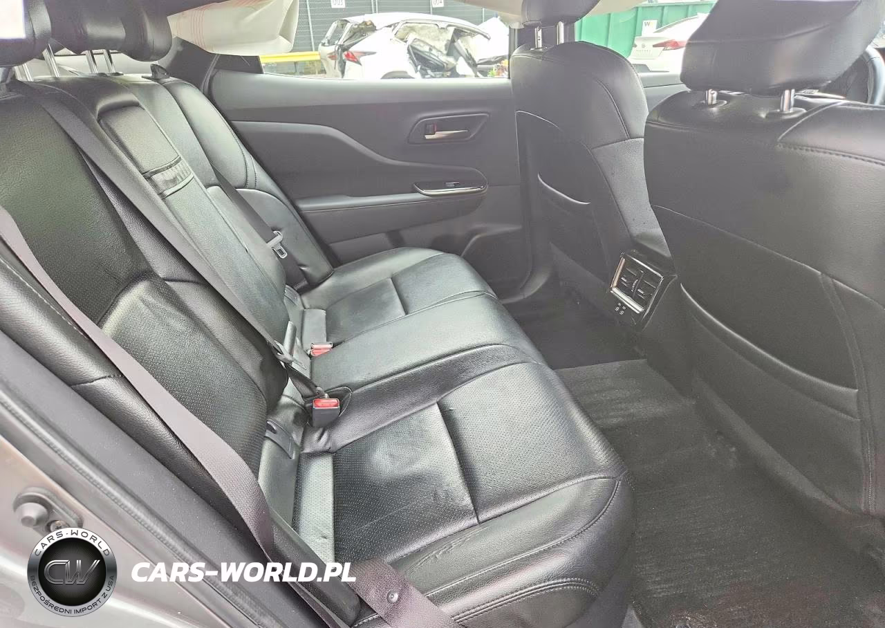 2024 Toyota Crown Xle VIN:JTDAAAAFXR3021329 - 10