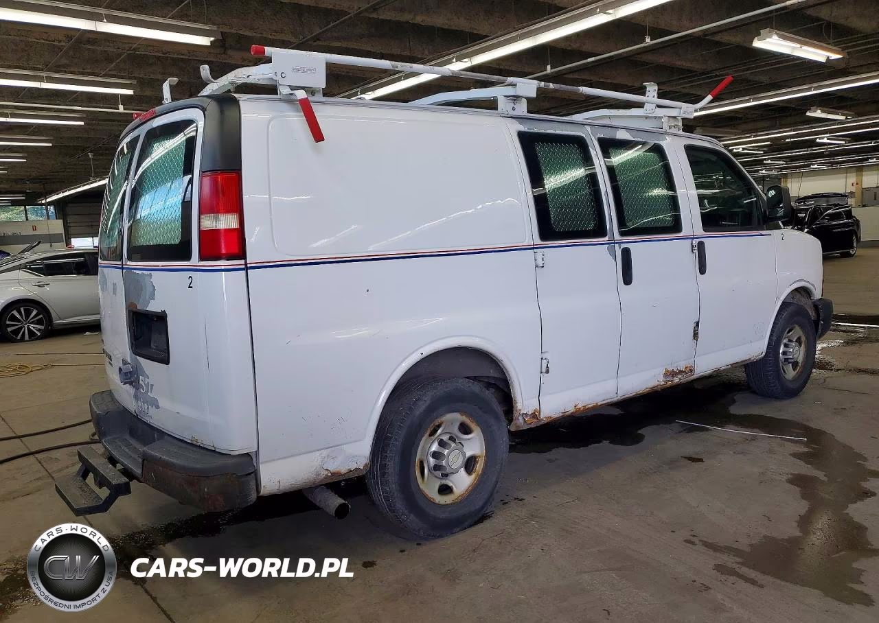 2012 Chevrolet Express G2500 VIN:1GCWGFCA5C1101742 - 3
