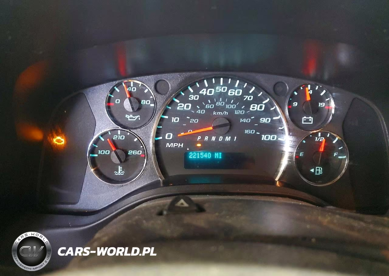 2012 Chevrolet Express G2500 VIN:1GCWGFCA5C1101742 - 9